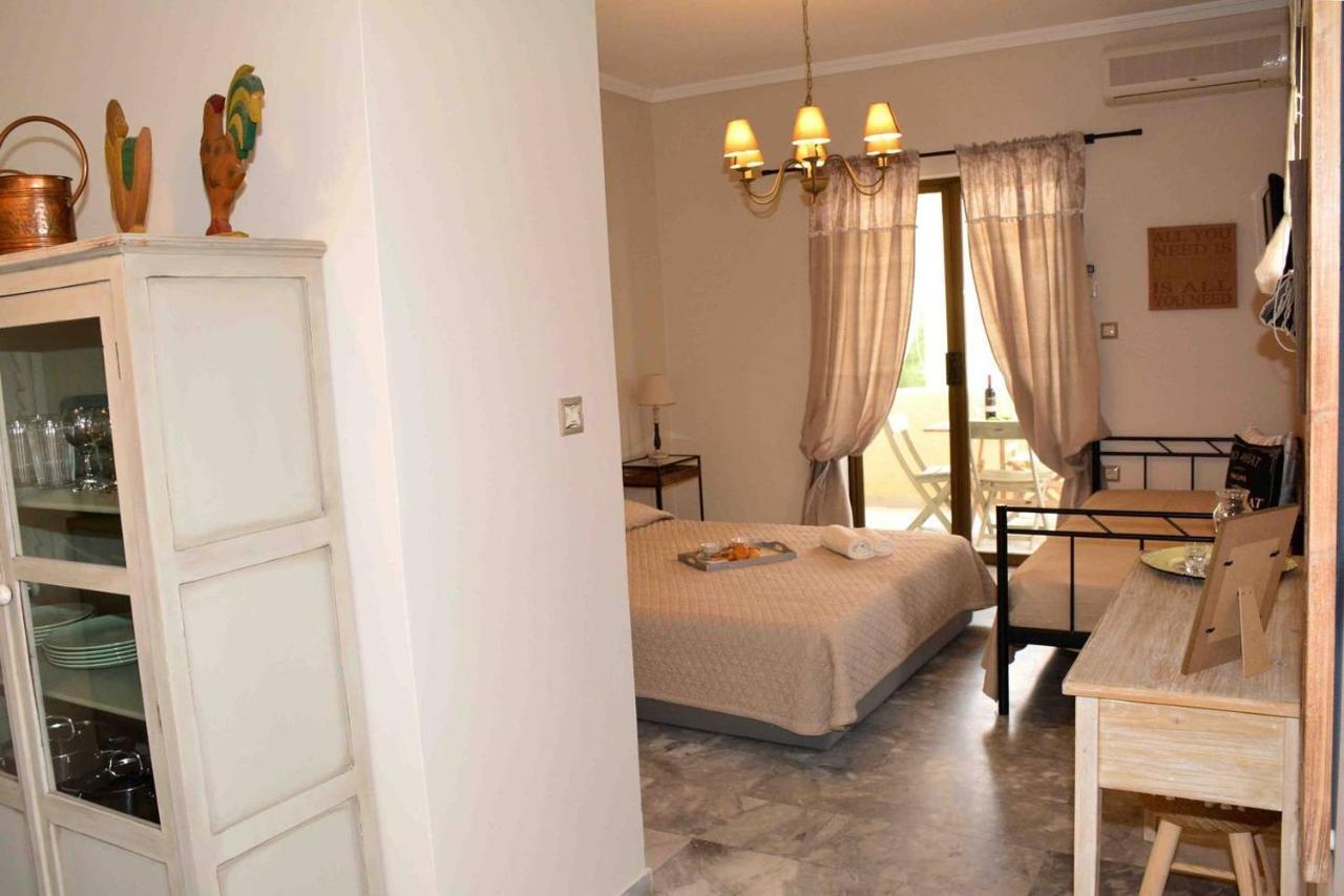 Aelia Houses Agia Marina  ภายนอก รูปภาพ